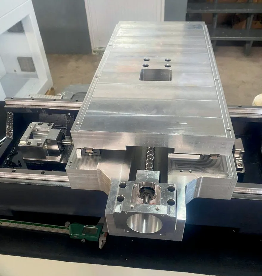 JW-230 — Hệ thống truyền động
